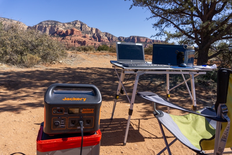 Working remotely with a Jackery 1000