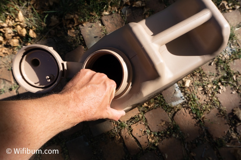 easy to clean camping jug